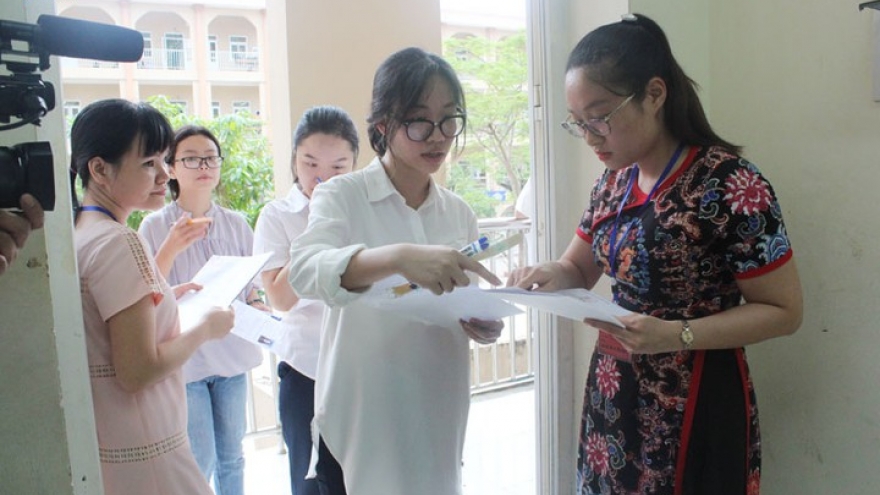 Có nên bỏ kỳ thi THPT Quốc gia? ​