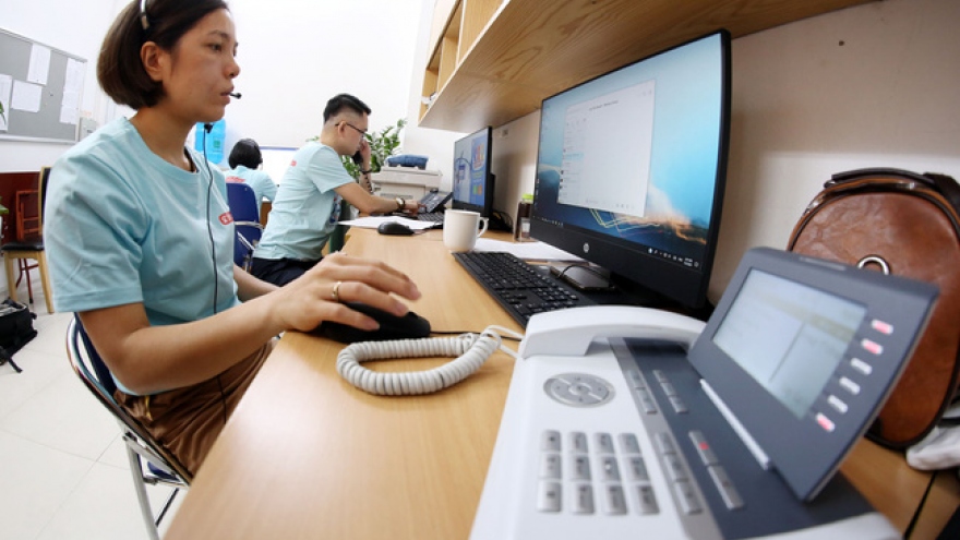 Hàng chục ngàn cuộc gọi thắc mắc của người dân về gói hỗ trợ 62.000 tỷ