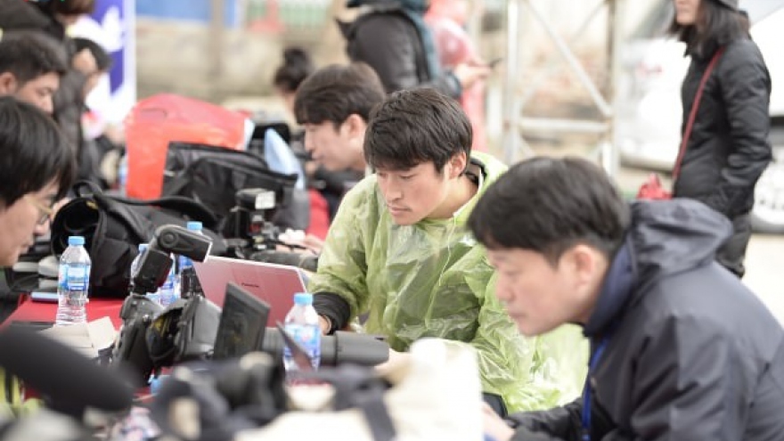 Đề xuất thi hoặc xét thăng hạng biên tập viên, phóng viên, quay phim