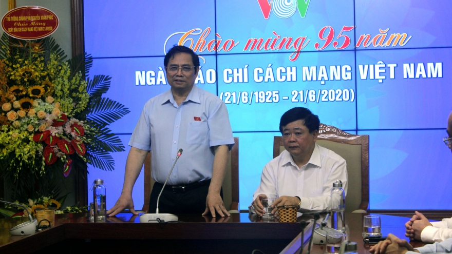 Ông Phạm Minh Chính đến chúc mừng VOV nhân ngày Báo chí cách mạng