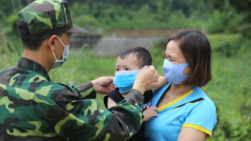 Dịch Covid-19:Kiểm soát chặt biên giới, chặn người vượt biên trái phép