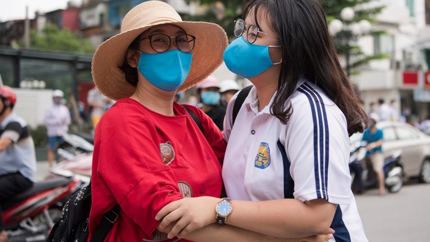 Vấn đề góp ý sửa đổi Luật Giáo dục vào đề thi tốt nghiệp Giáo dục công dân