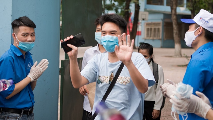 Đề thi tốt nghiệp THPT môn Địa lý lồng ghép vấn đề về biển đảo, thiên tai