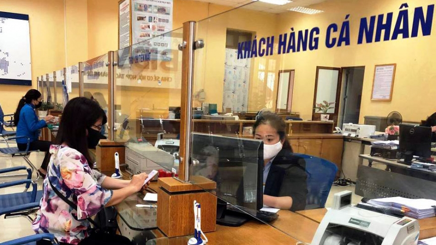 Ngân hàng tiếp sức cho doanh nghiệp gặp khó vượt qua dịch Covid-19