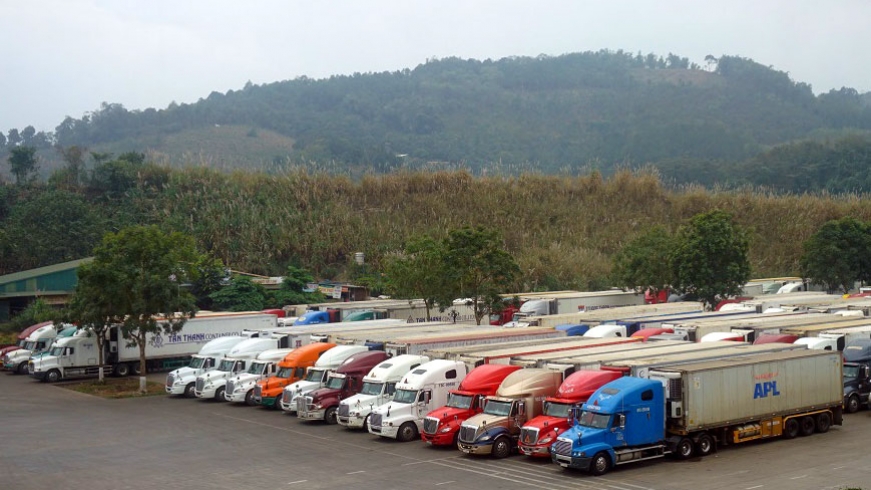 Điều chỉnh nhịp độ đưa hàng lên biên giới xuất khẩu sang Trung Quốc