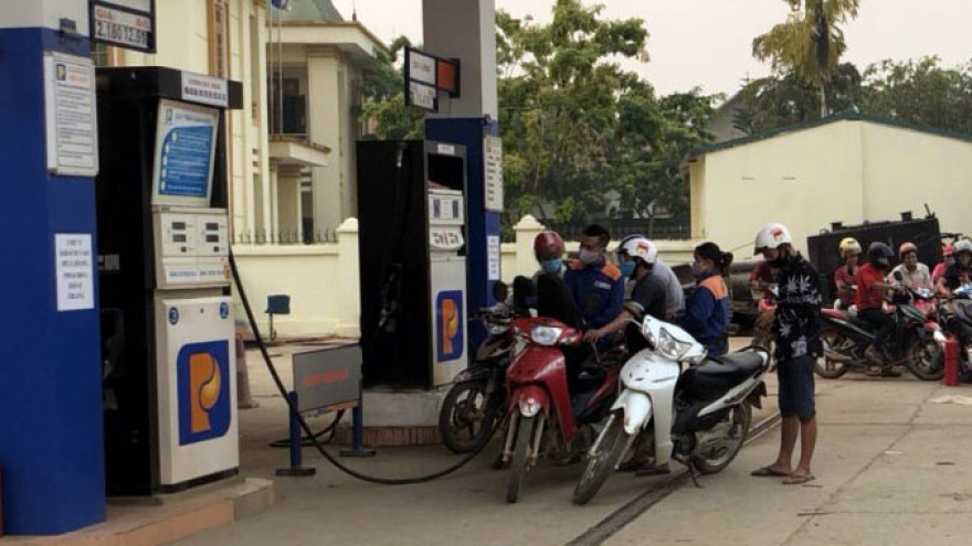 Giá xăng, dầu tiếp tục giảm nhẹ trong ngày hôm nay?