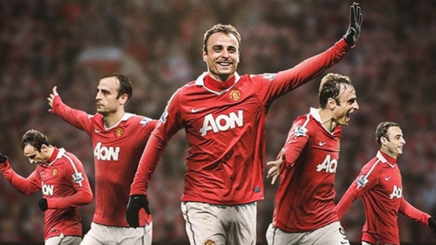 Berbatov, Lewandowski và những “bàn tay nhỏ” để đời