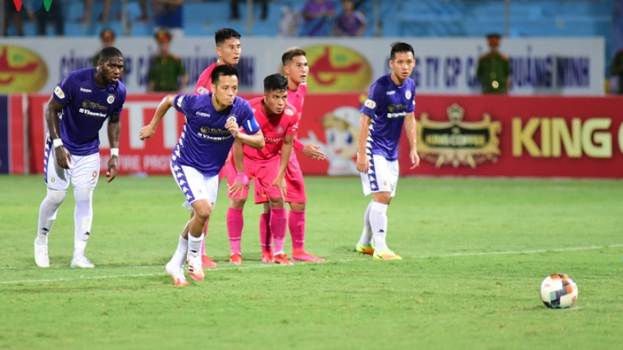 Vì sao Văn Quyết đá phạt đền trước Sài Gòn FC mà không phải Rimario?