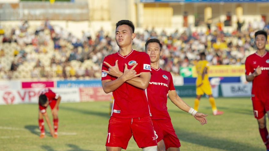 Viettel thắng ngược SLNA, Quảng Ninh đả bại Đà Nẵng, Thanh Hóa hạ gục Bình Dương