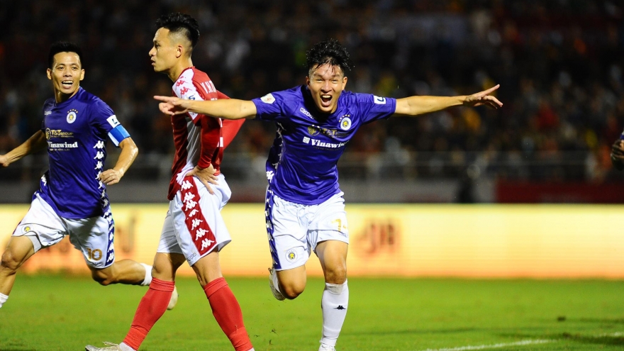 Hà Nội FC thắng đậm TPHCM trong trận đấu đầy tranh cãi