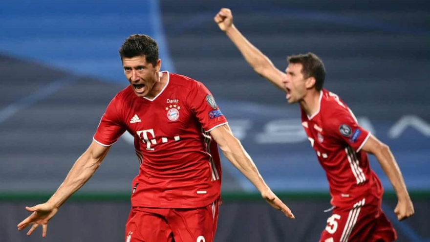 Gnabry và Lewandowski xé lưới Lyon, Bayern hẹn PSG ở chung kết Champions League