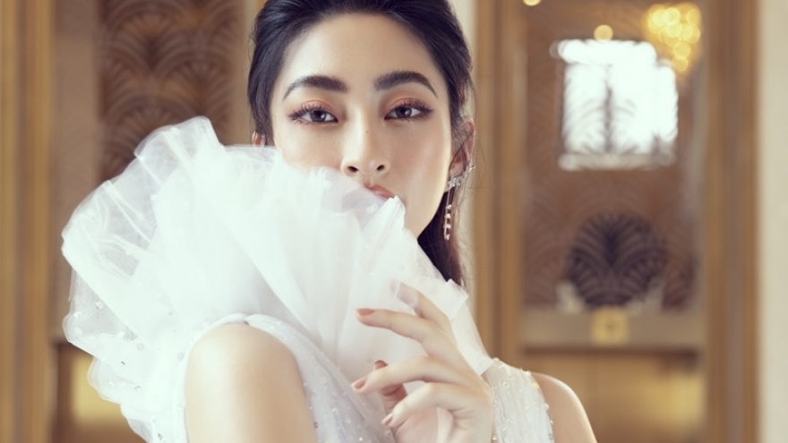 Lương Thùy Linh hóa cô dâu kiêu kỳ, khoe nhan sắc chín muồi ở tuổi 20