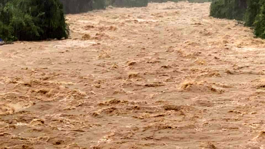 Mưa lớn khiến mực nước tại sông suối ở Lai Châu dâng cao