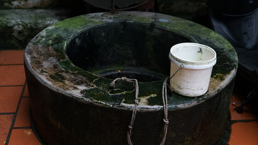 Giếng cổ giữa lòng Hà Nội
