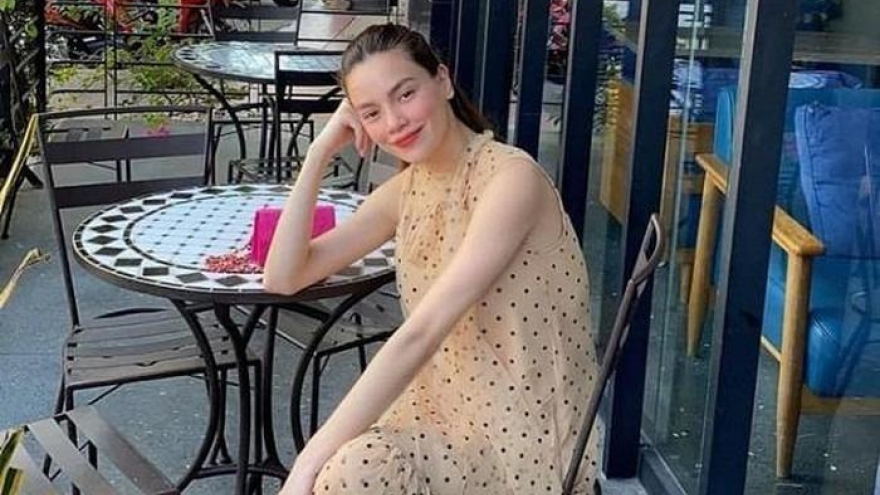 Chuyện showbiz: Không giấu giếm, Hồ Ngọc Hà tự tin khoe ảnh bụng bầu