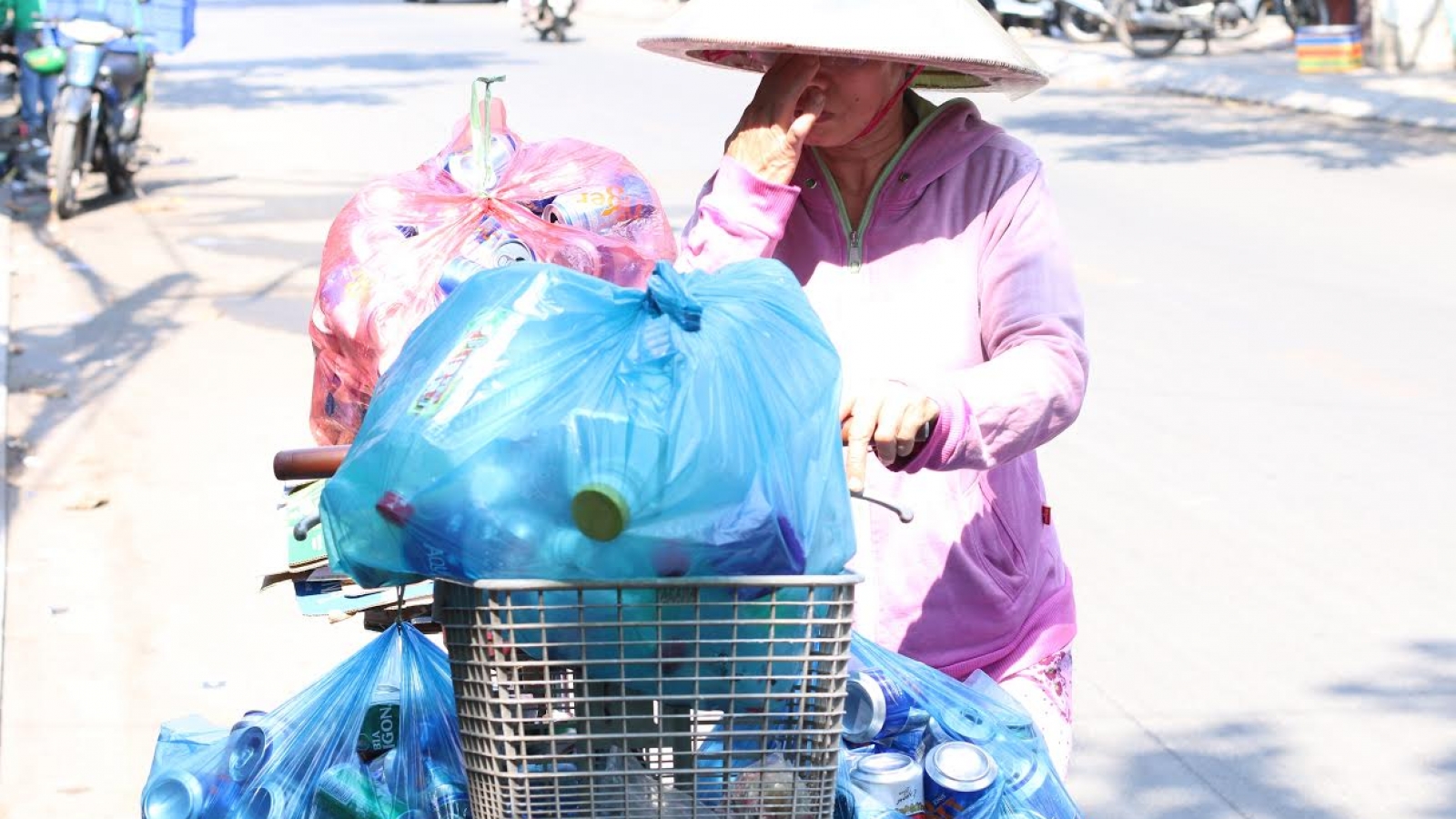 Thức uống thanh nhiệt ngày nắng nóng có gì đặc biệt mùa hè này?