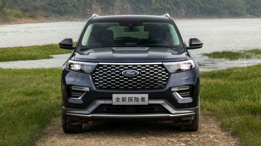 Ford Explorer Platinum 2020 vừa ra mắt được trang bị những gì?