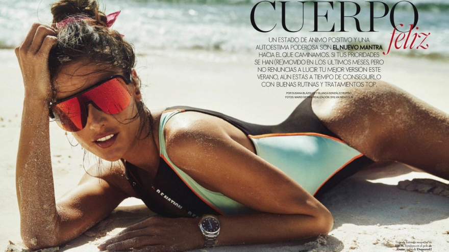 “Chân dài” Alessandra Ambrosio diện áo tắm nóng bỏng trên bìa tạp chí