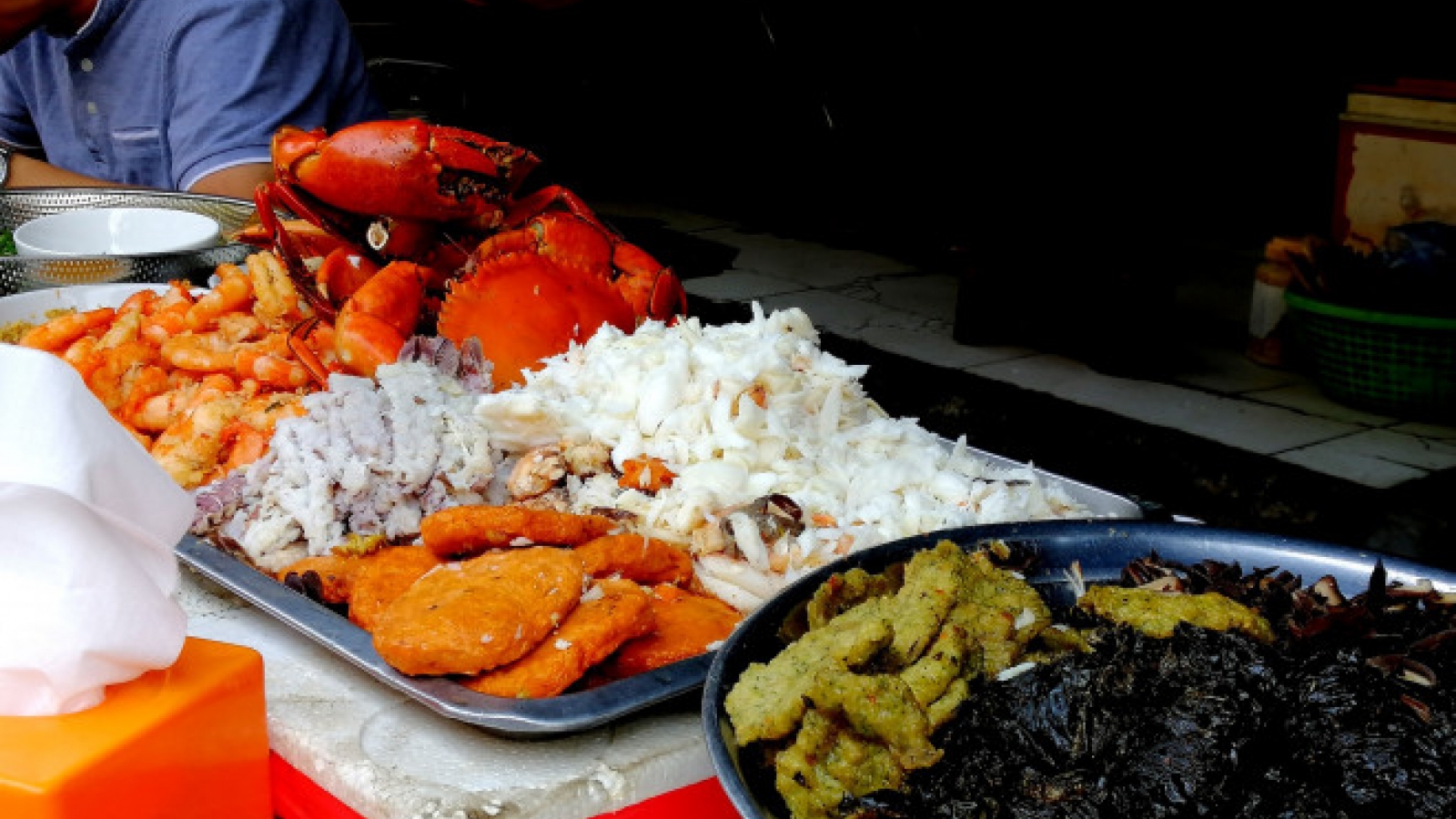 Đậm đà hương vị bánh đa cua đất cảng