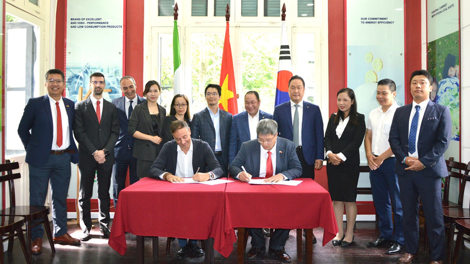 Phó Đại sứ Italia: “Việt Nam đang là thị trường tiềm năng của thế giới“