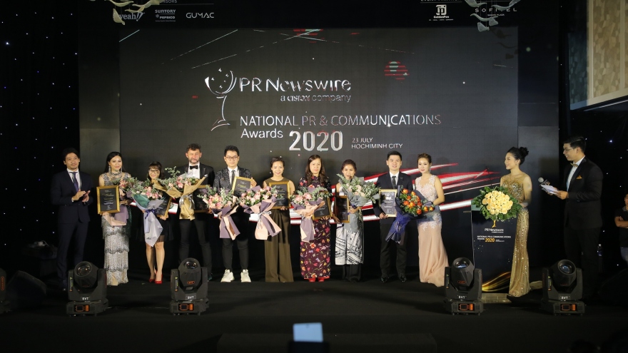 Strong Vietnam nhận giải Chương trình trách nhiệm xã hội xuất sắc nhất