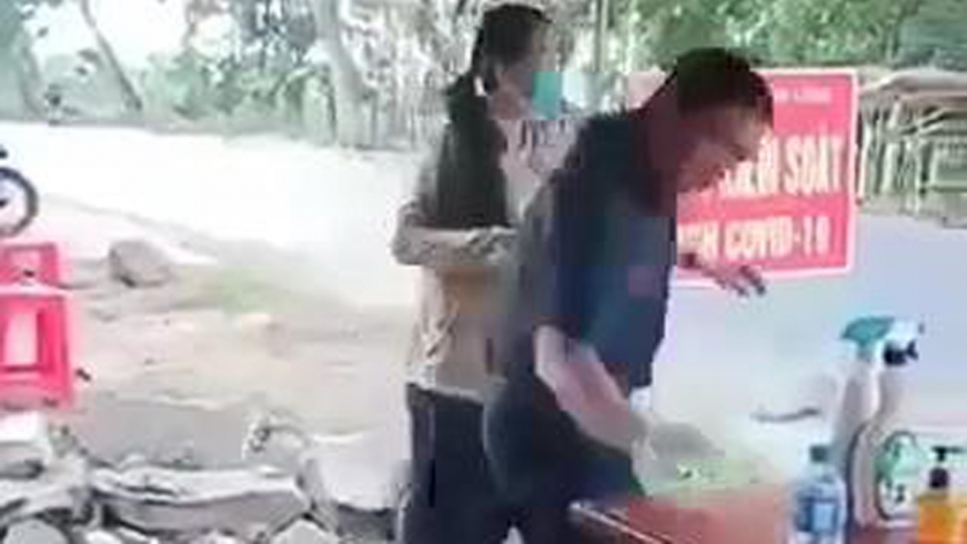Bình Phước sẽ họp báo vụ lãnh đạo HĐND huyện quát tháo tại chốt kiểm dịch