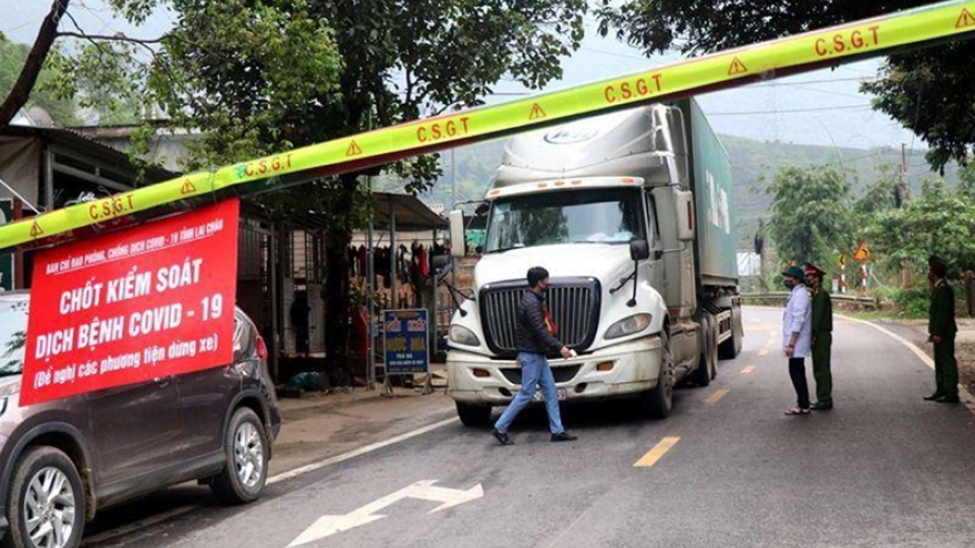 Lai Châu ngăn chặn người đi xuyên rừng vào địa bàn