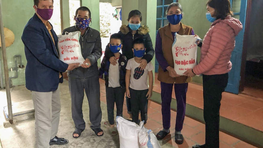 Quảng Ninh: Giải pháp hỗ trợ người lao động khó khăn do dịch bệnh