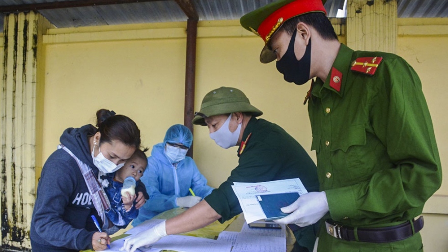 Xúc động, hạnh phúc sau thời gian hoàn thành cách ly