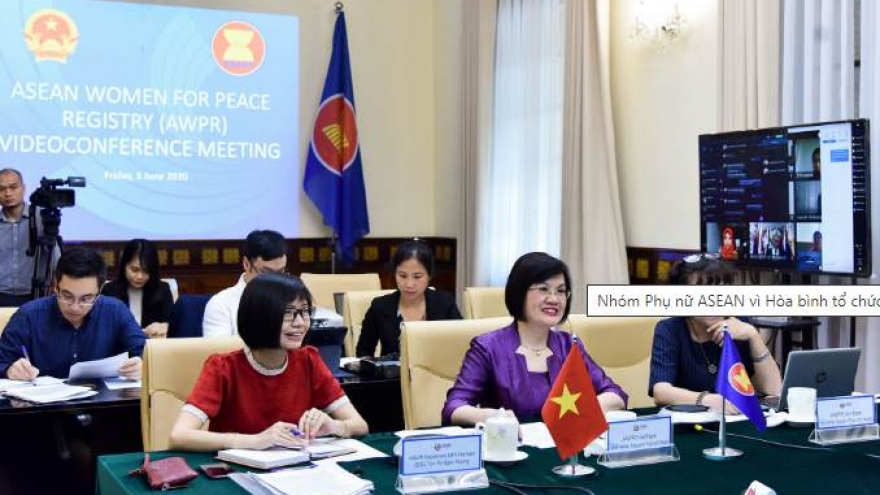 Cuộc họp trực tuyến Nhóm Phụ nữ ASEAN vì Hòa bình