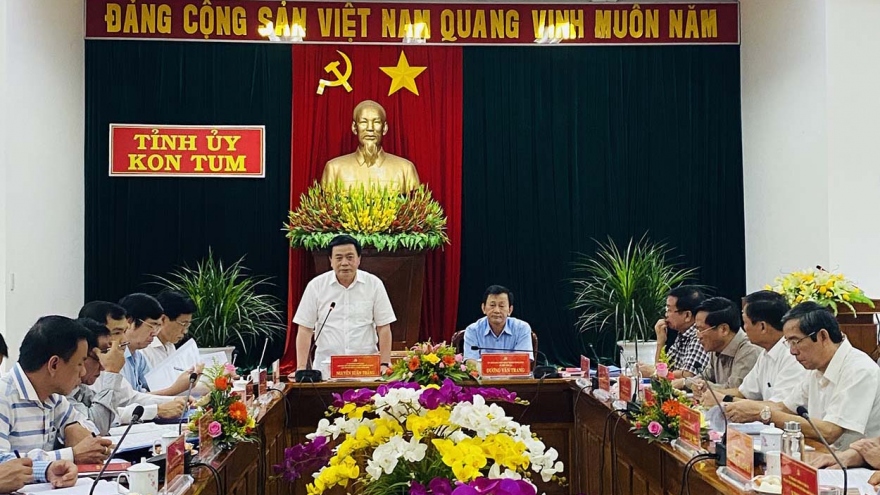 Ông Nguyễn Xuân Thắng làm việc với Ban Thường vụ Tỉnh ủy Kon Tum