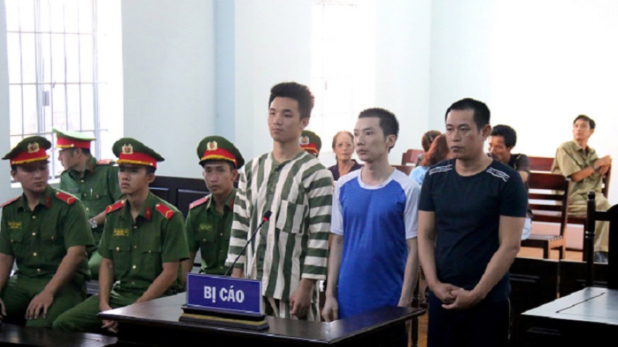 Trốn khỏi trại tạm giam, Huy "nấm độc" bị xử 25 năm 6 tháng