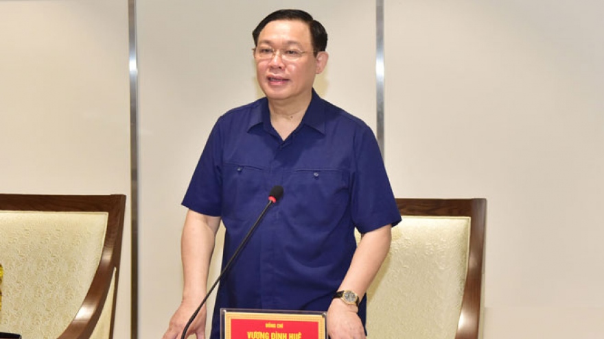 Các bộ, ngành đóng góp ý kiến vào Dự thảo Báo cáo chính trị của Hà Nội