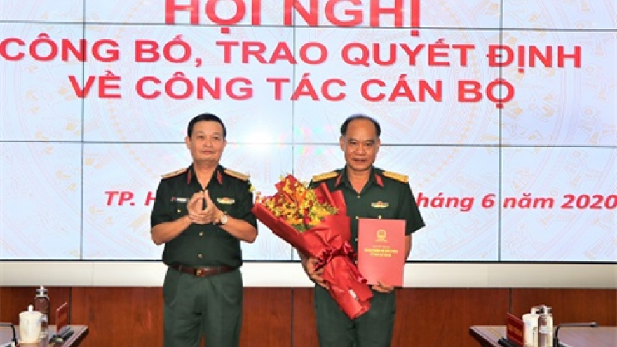 Trao quyết định bổ nhiệm Chủ nhiệm Chính trị Quân khu 7