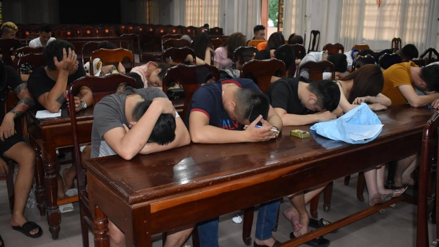 Phát hiện hàng chục đối tượng sử dụng ma túy trong quán karaoke