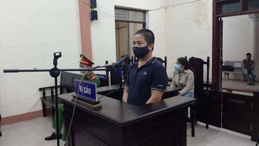 Nhận án tù vì dùng Facebook của tình cũ xuyên tạc tình hình dịch