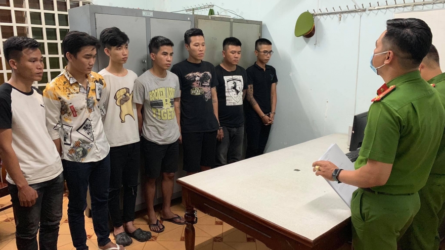 Cho khách thuê phòng karaoke sử dụng ma túy giữa mùa dịch