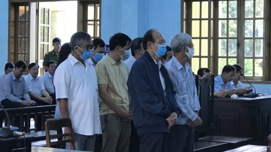 Hoãn phiên toà xét xử 9 cán bộ Sở y tế Gia Lai