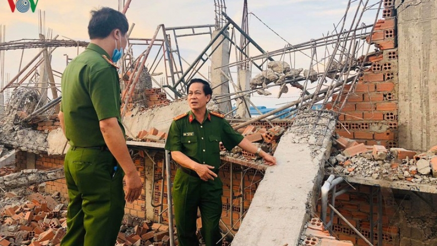 Nóng 24h: Bắt GĐ công ty thi công làm sập tường khiến 10 người chết