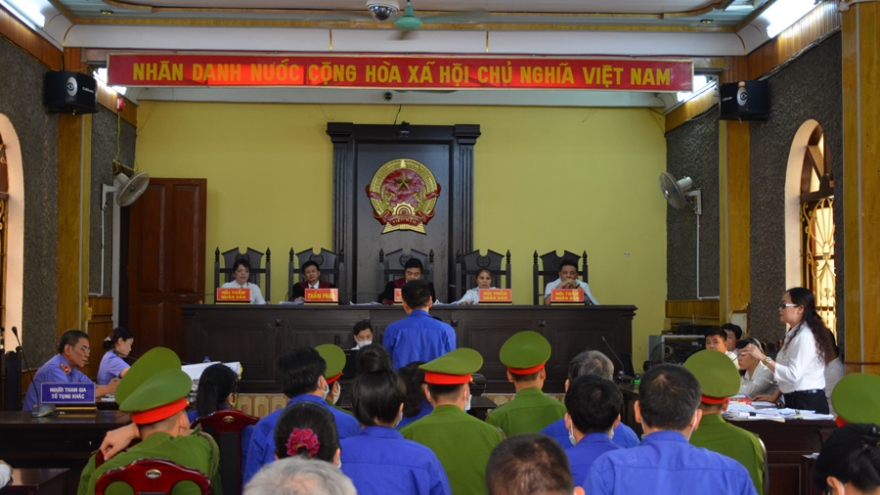 Cựu PGĐ Sở GD&ĐT Sơn La bị đề nghị Tòa tuyên phạt 7-8 năm tù