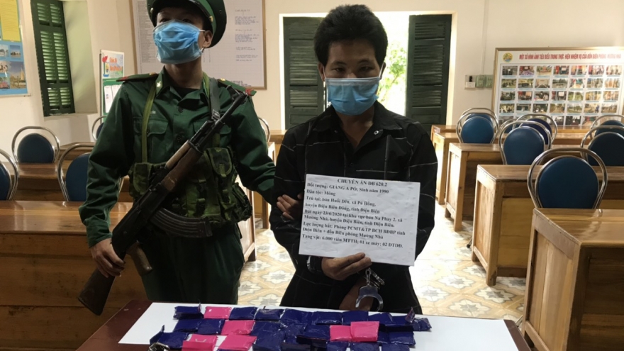 Bộ đội Biên phòng vây bắt đối tượng vận chuyển ma túy trong đêm