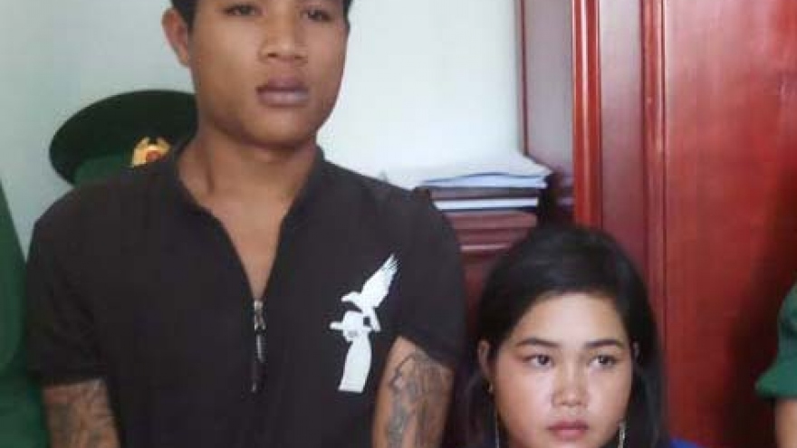 Hai đối tượng vận chuyển 1,3kg ma túy đá