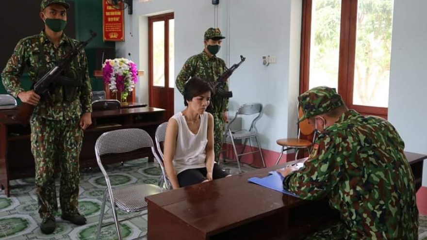 Đồn biên phòng Quảng Ninh bắt giữ đối tượng mua bán, tàng trữ ma túy