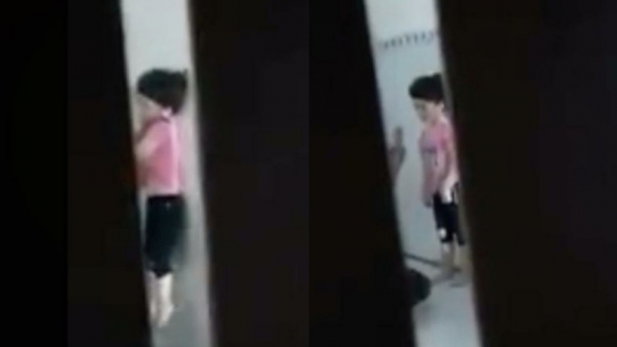 Tạm giữ người đàn ông đánh đập bé gái 3 tuổi ở TP.HCM