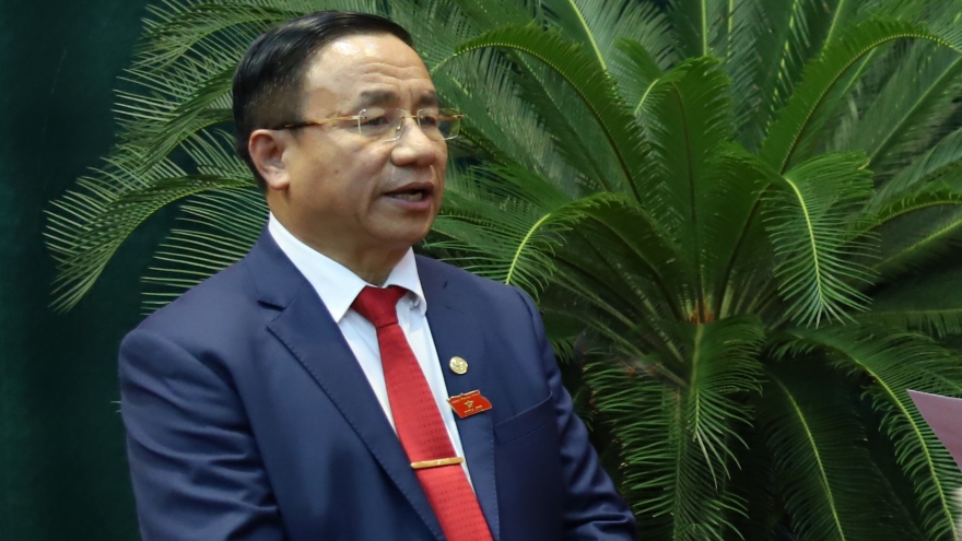 Bí thư Hà Tĩnh: Không có chuyện “nhắn tin, vỗ vai” khi đại hội
