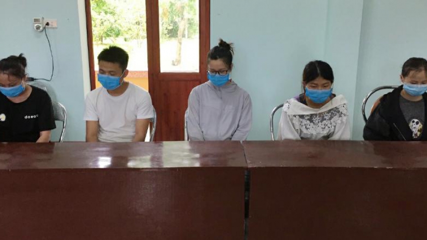 Bắt giữ 5 người nước ngoài nhập cảnh trái phép vào Quảng Ninh