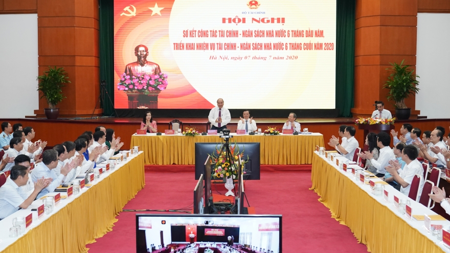 Thủ tướng yêu cầu ngành Tài chính không để "cua cậy càng, cá cậy vây"