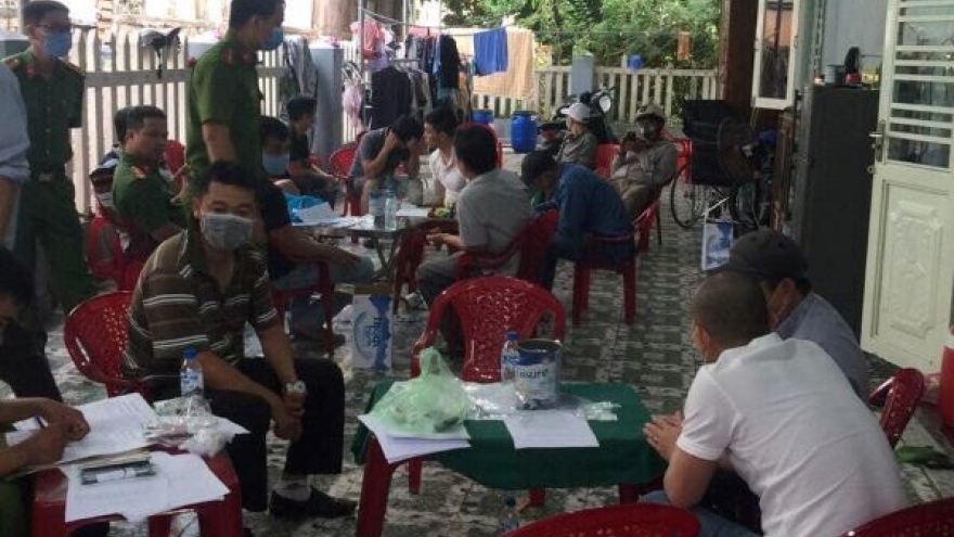 Quảng Ngãi dùng biện pháp mạnh triệt phá tụ điểm cờ bạc