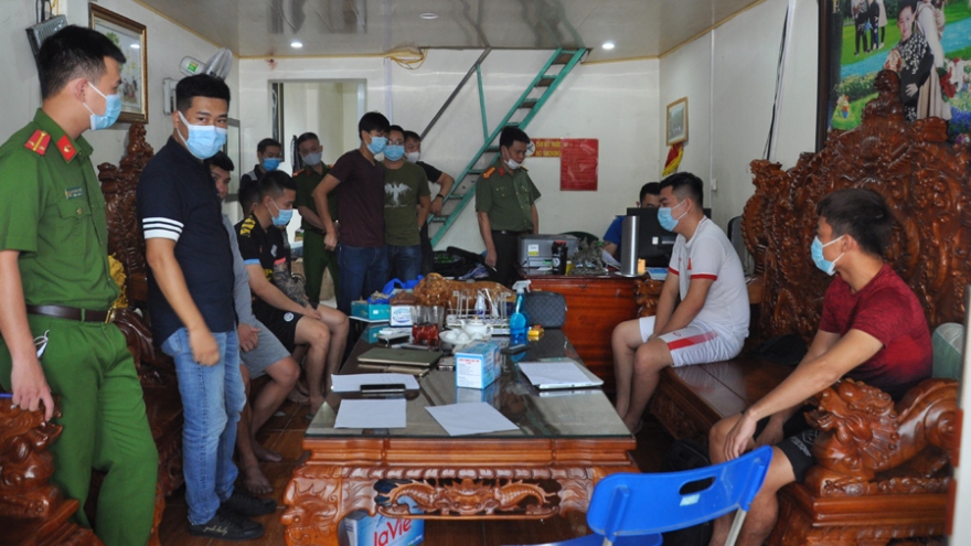 Công an Hải Dương phá đường dây cá độ bóng đá lên đến hàng nghìn tỷ đồng