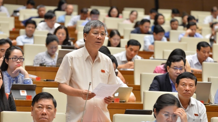 Sáng nay Quốc hội thảo luận, chất vấn về tình hình kinh tế xã hội